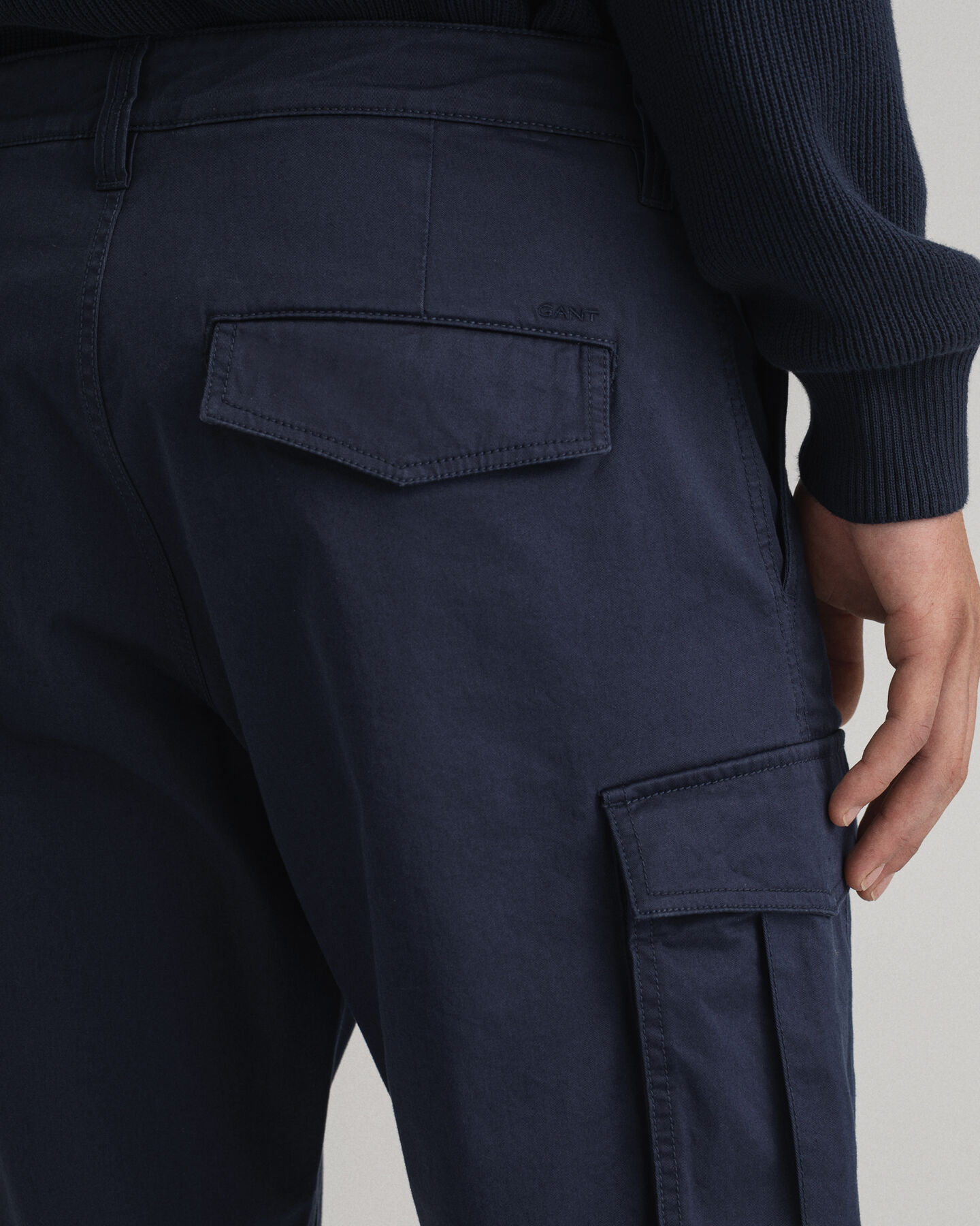 Relaxed Fit cargoshort van keperstof