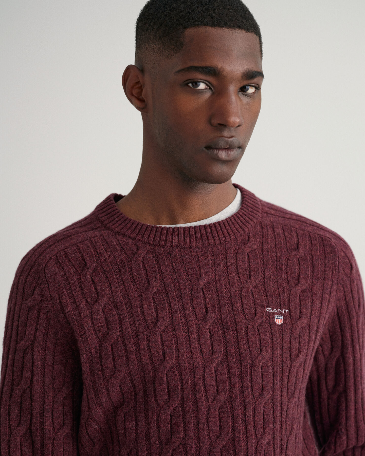 Lamswollen kabeltrui met ronde hals