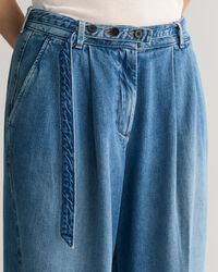 Loose Fit jeans met lage taille en ceintuur