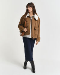 Sweatshirt met G-badge en een korte knoopsluiting