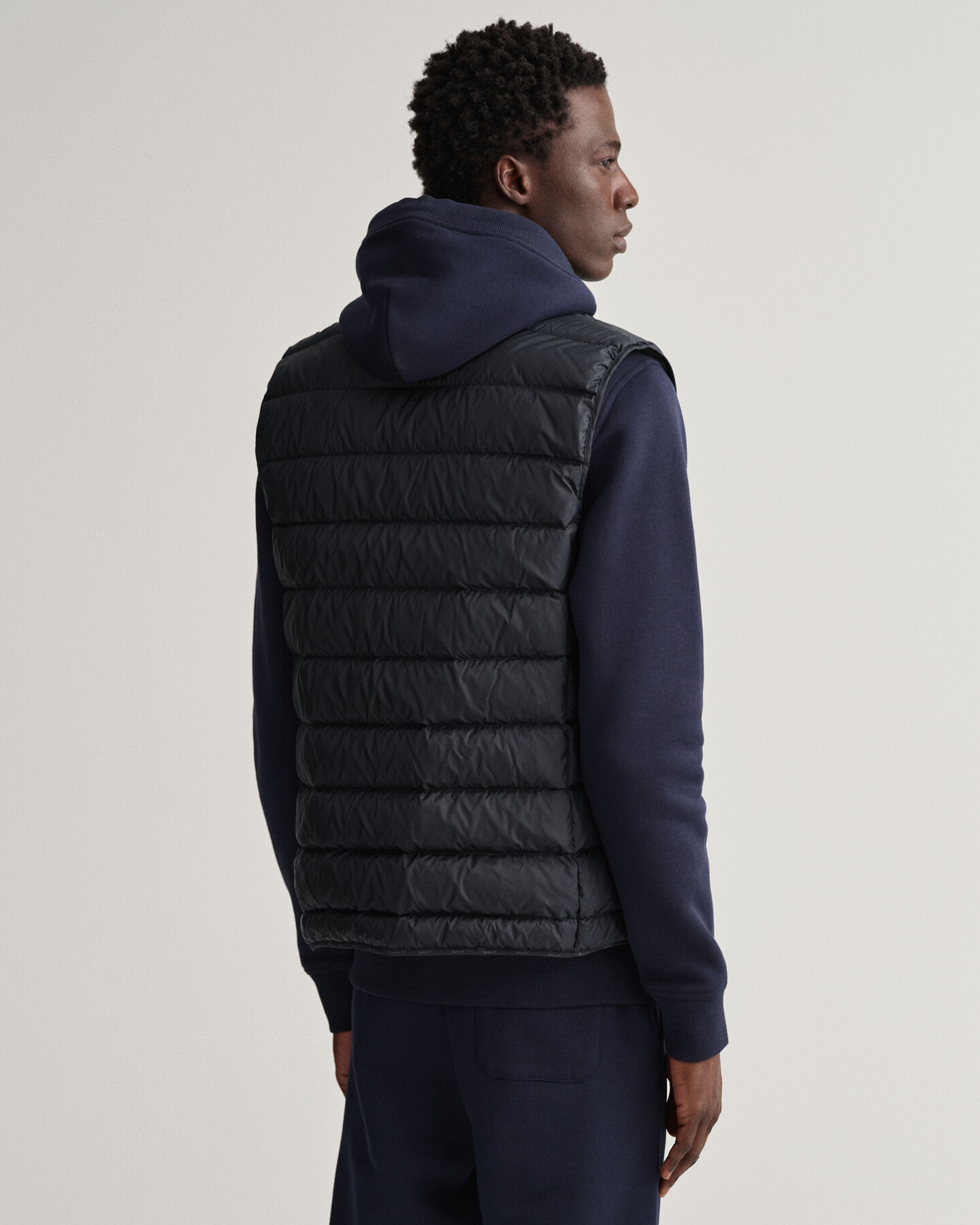 Lichte donsbodywarmer
