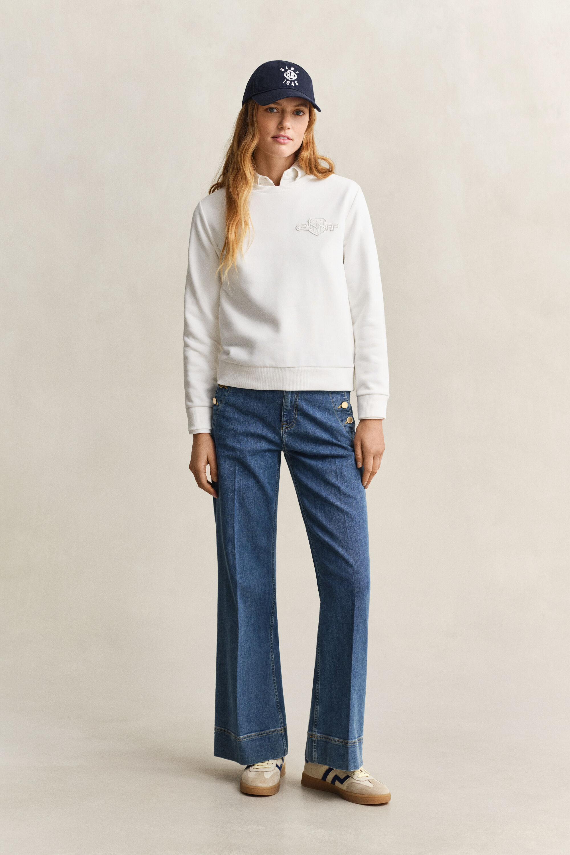 Tonal Shield sweatshirt met ronde hals