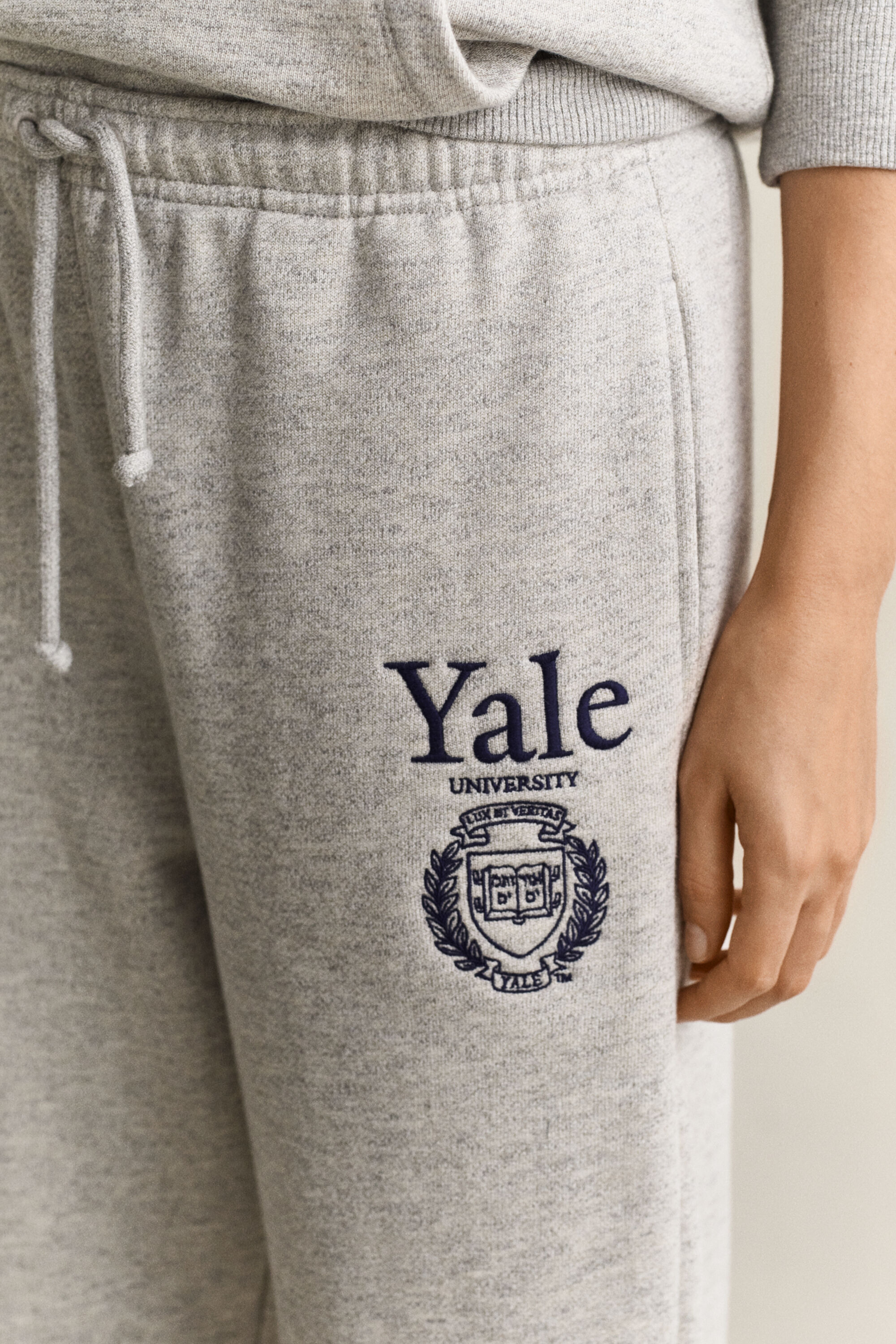 Gant x Yale Small joggingbroek met print