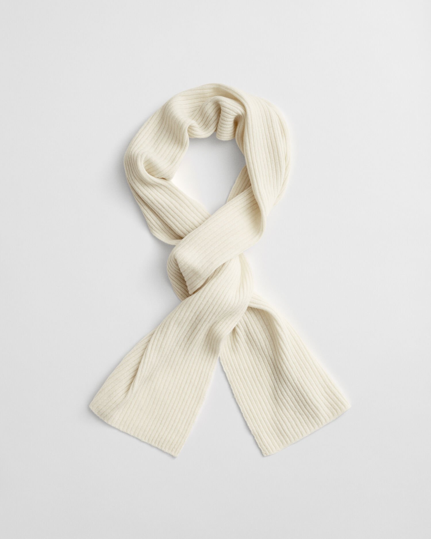 Cadeauset met beanie en sjaal met logo