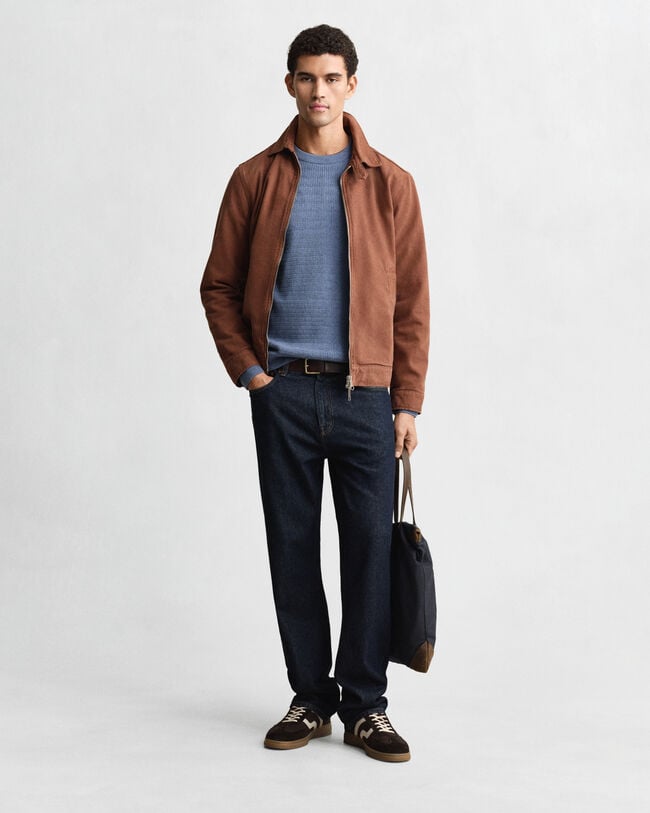 Gebreide trui met minikabels en ronde hals