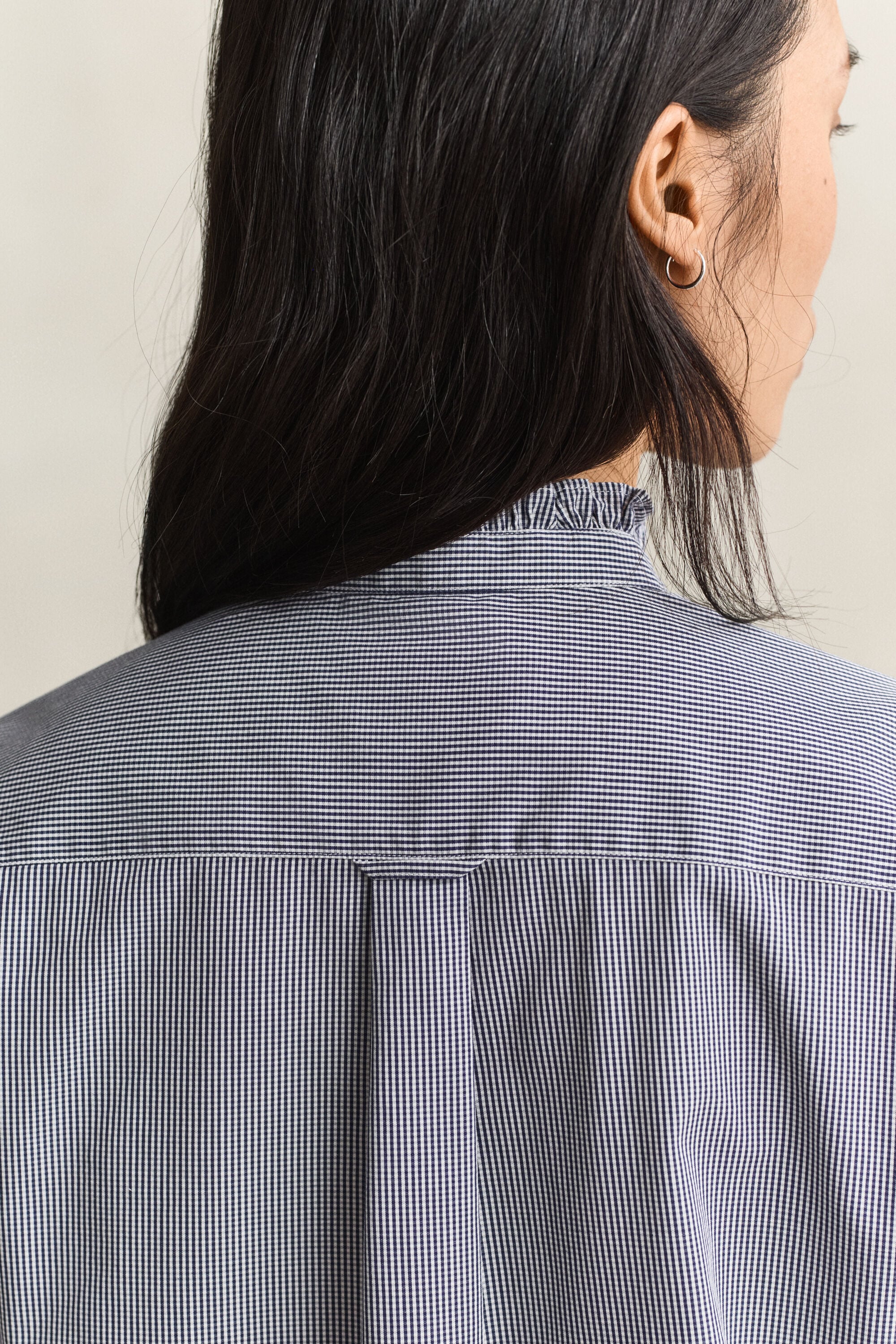 Blouse met ruches langs de kraag