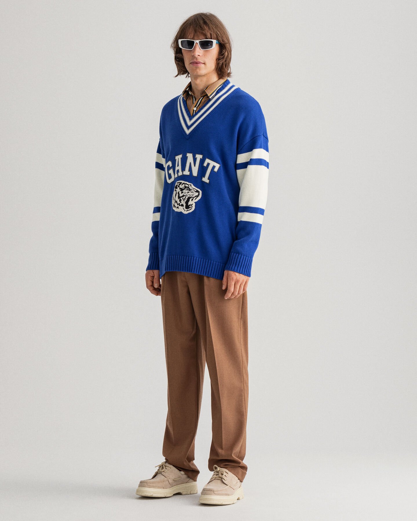 Tiger sweater met V-hals