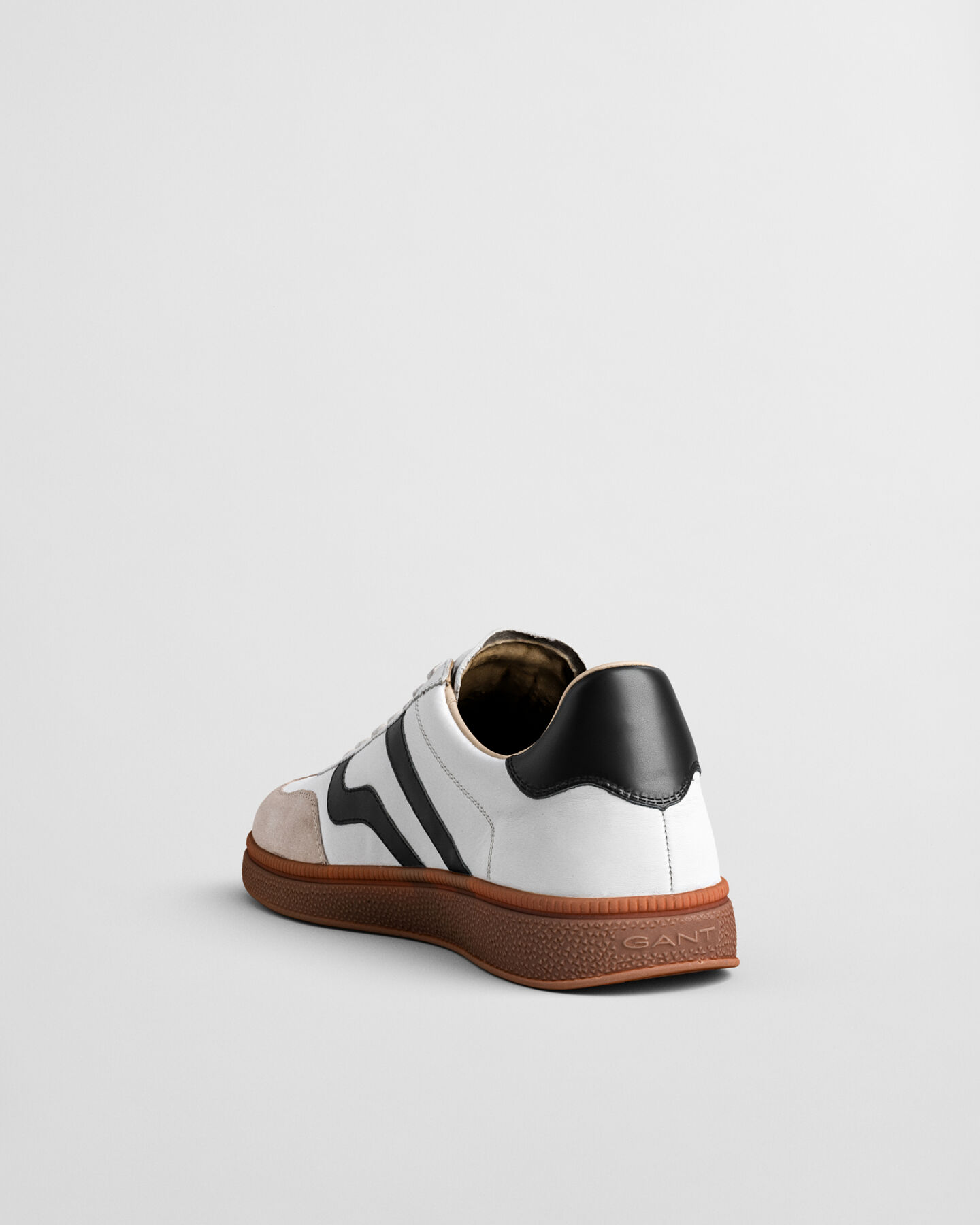 Cuzmo suède sneakers