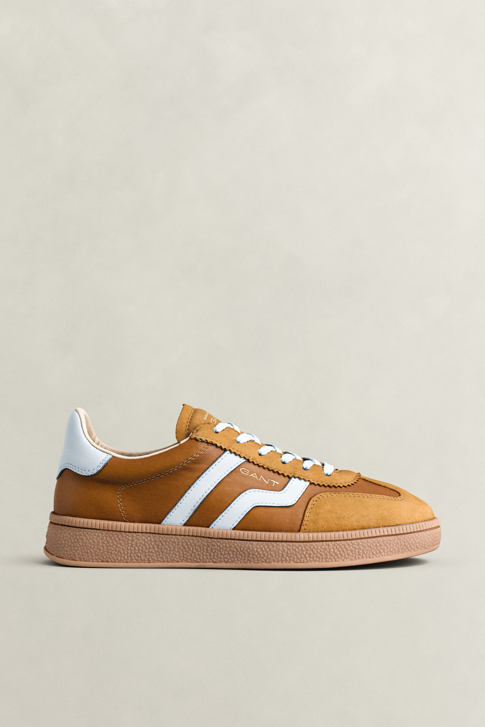 Cuzima sneakers