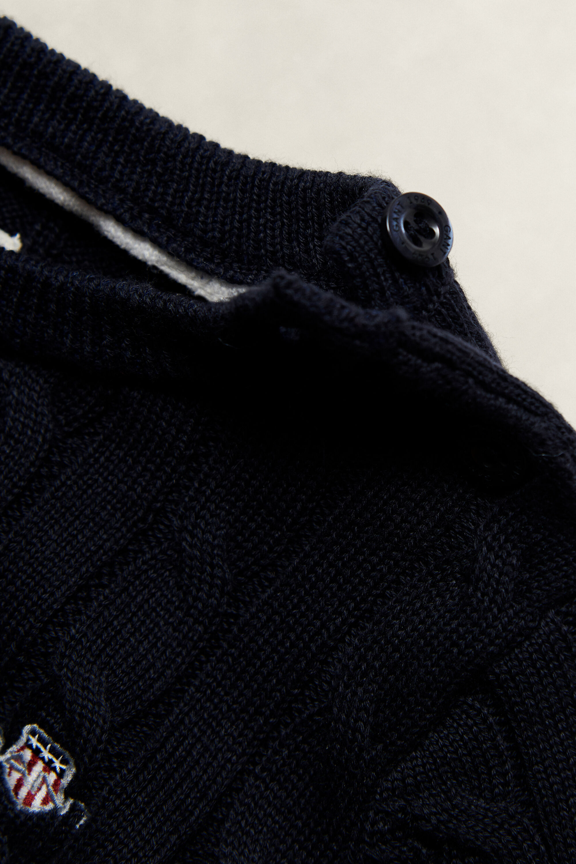 Girls Shield gebreide kabeltrui