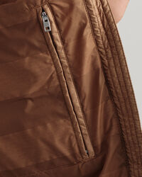 Lichte donsbodywarmer