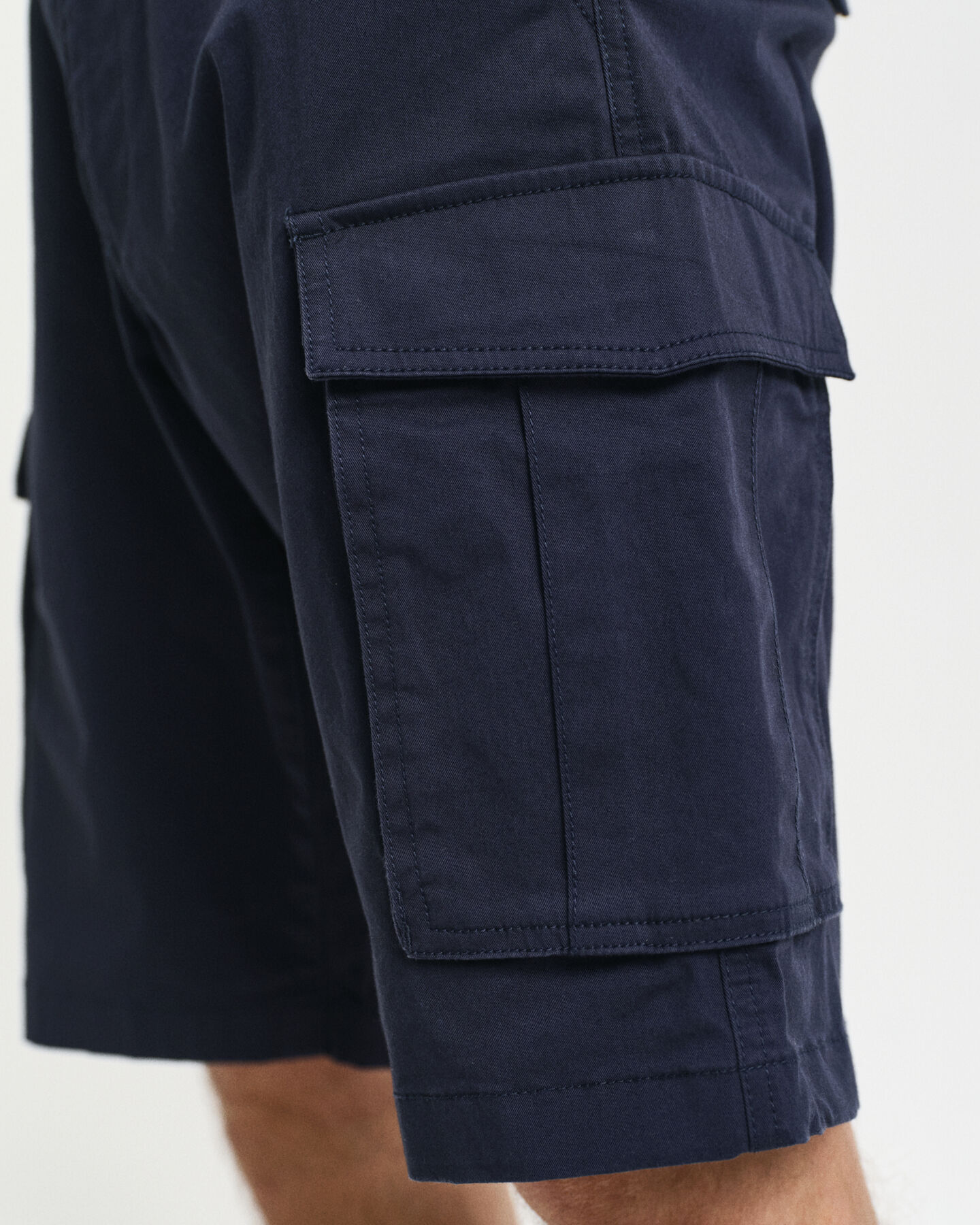 Relaxed Fit cargoshort van keperstof