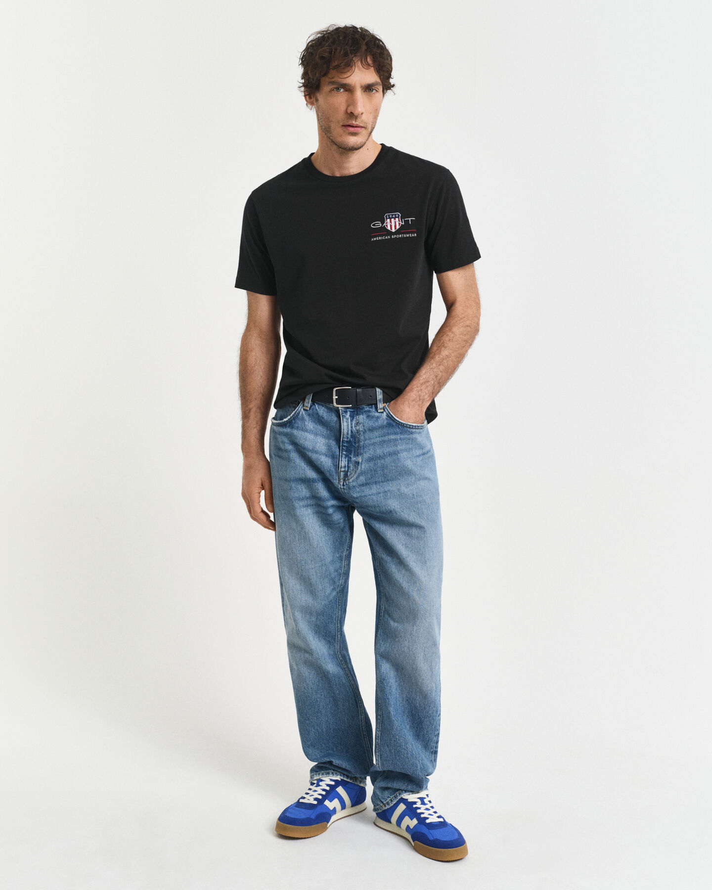 Geborduurd Archive Shield T-shirt