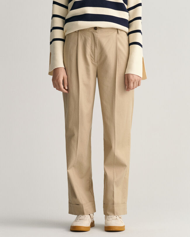 Relaxed Fit Turn-Up chino