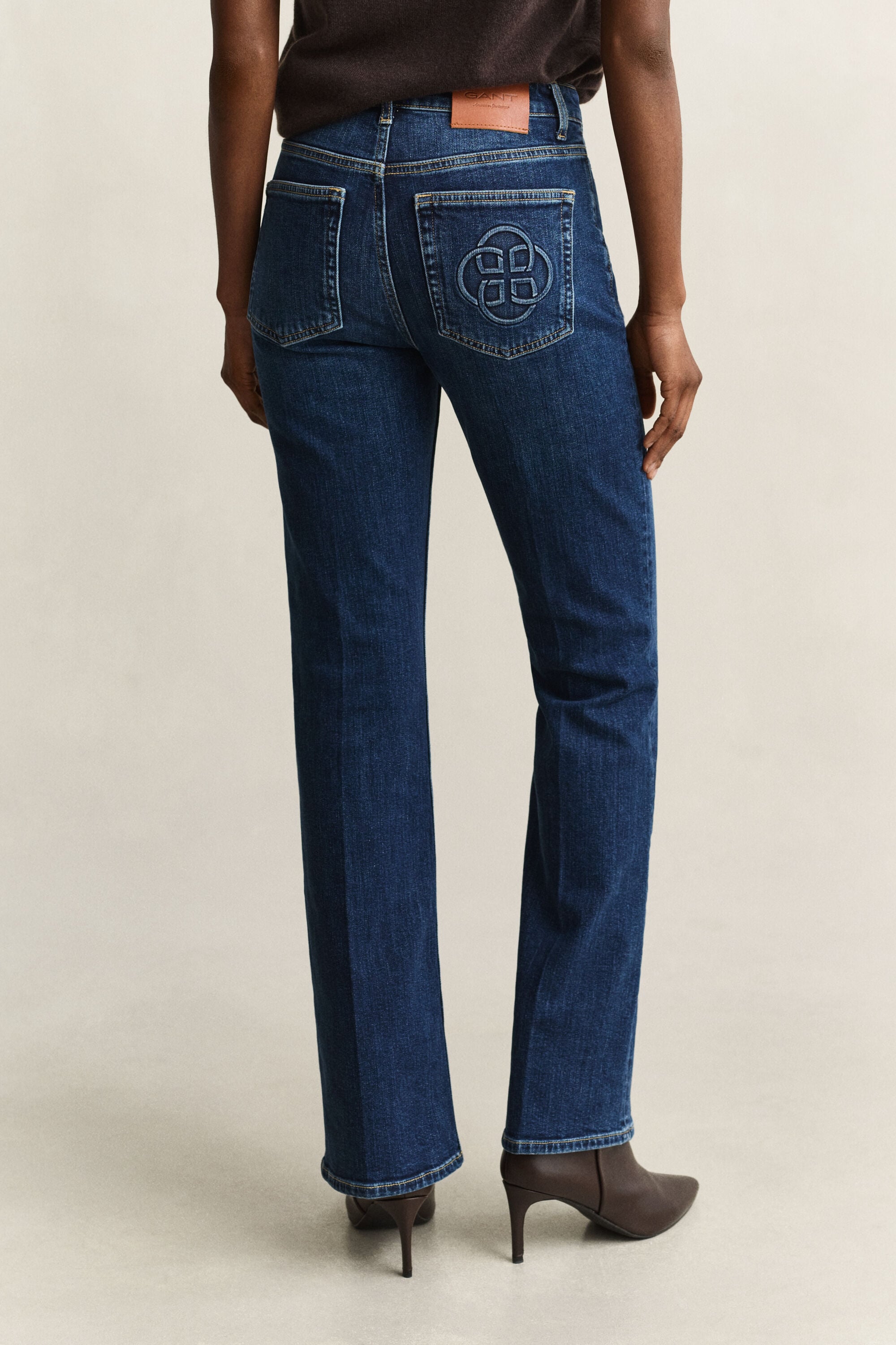 Monogram jeans met wijduitlopende pijpen
