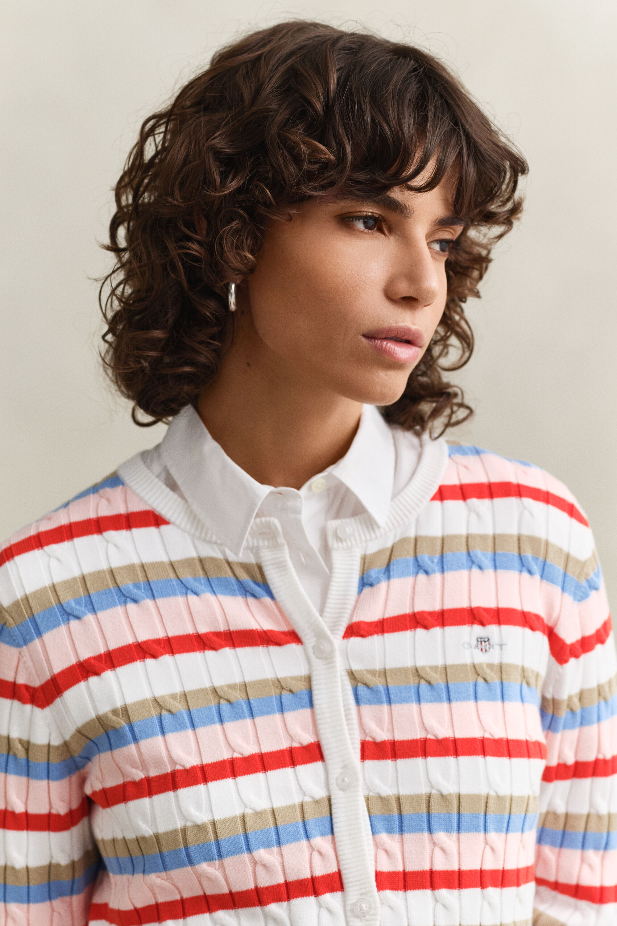 Kabelgebreid vest met strepen