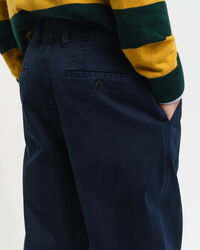 Relaxed Fit chino van katoenkeper