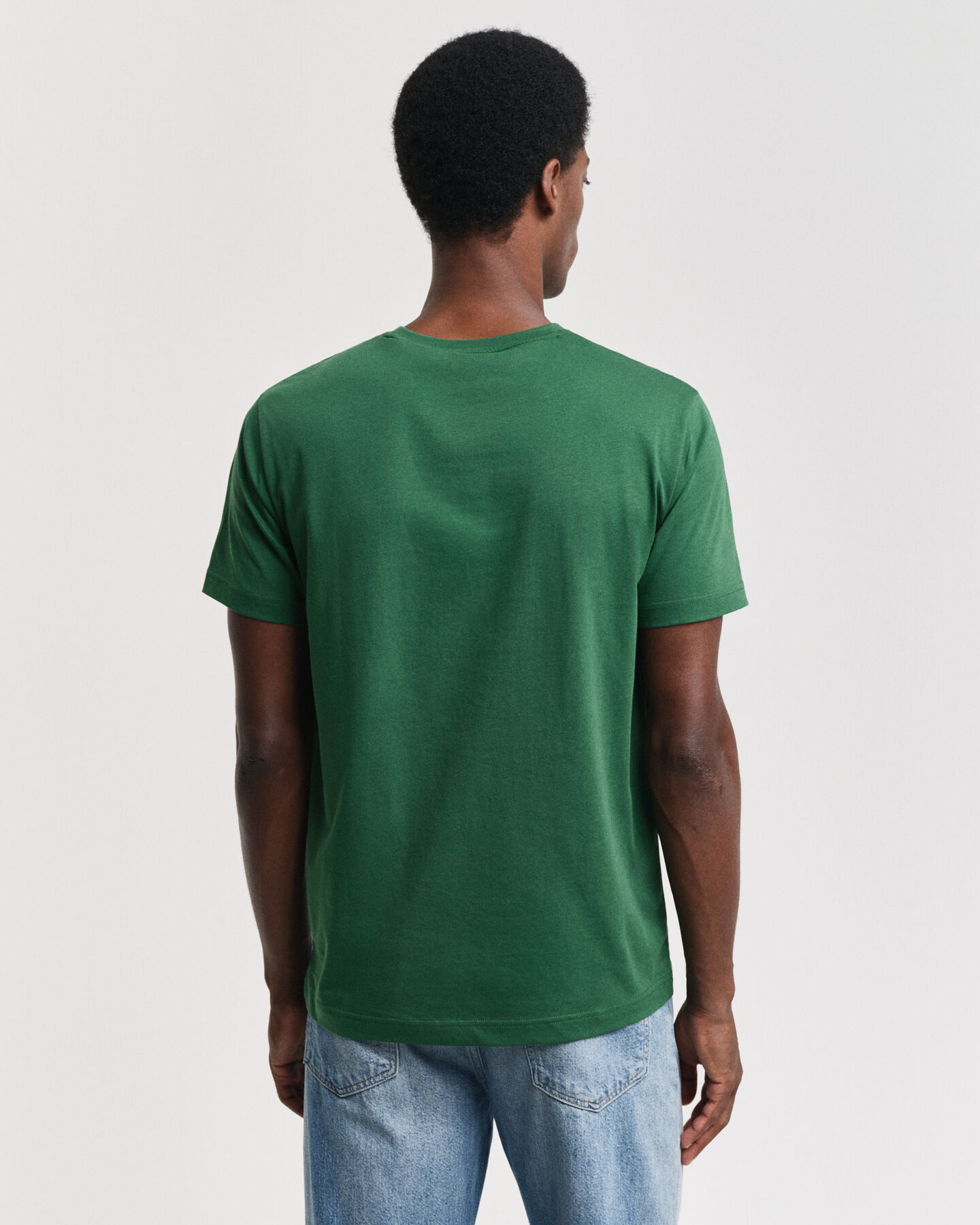 Seasonal Essential geborduurd Archive Shield T-shirt