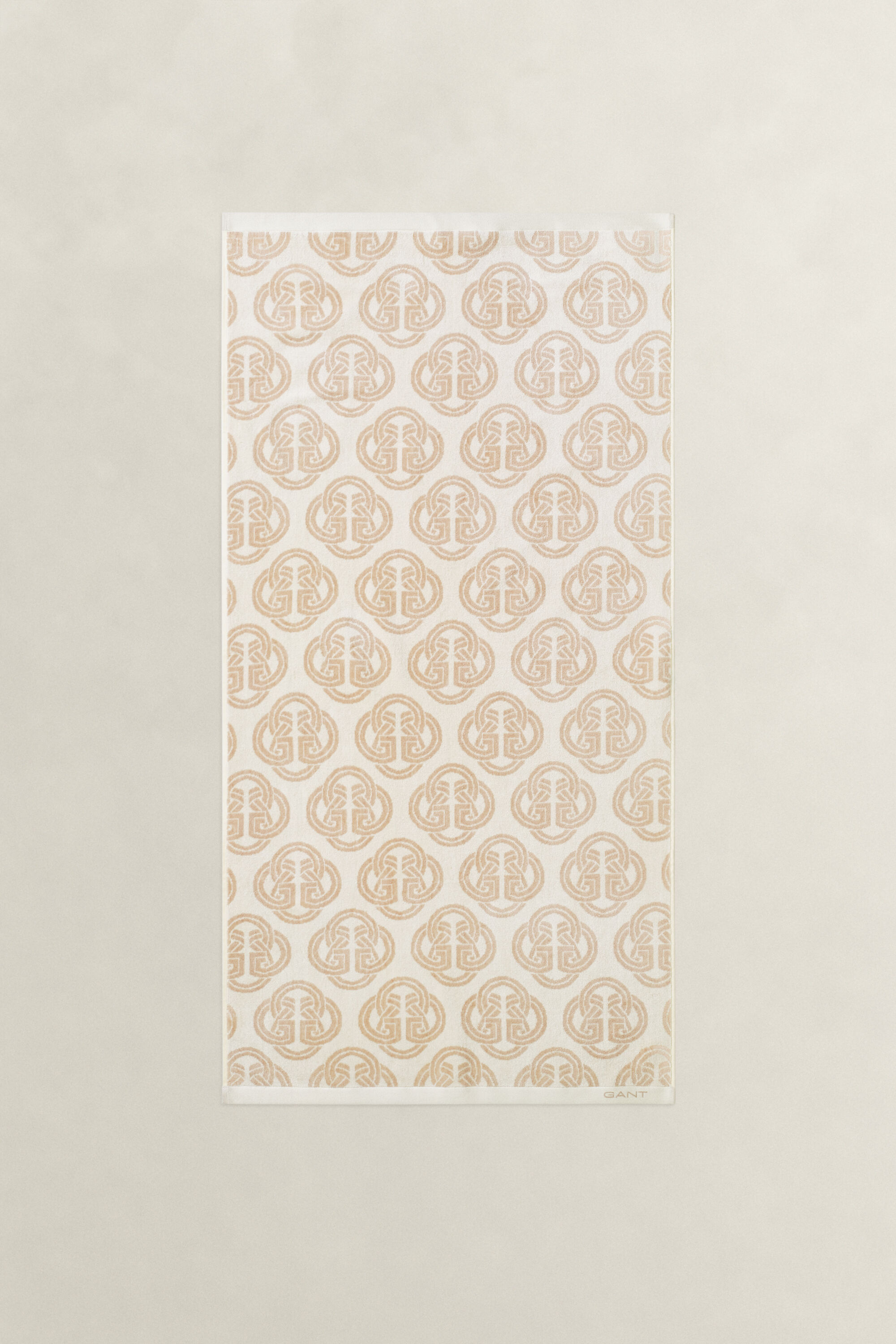 Monogram handdoek 70 x 140 cm