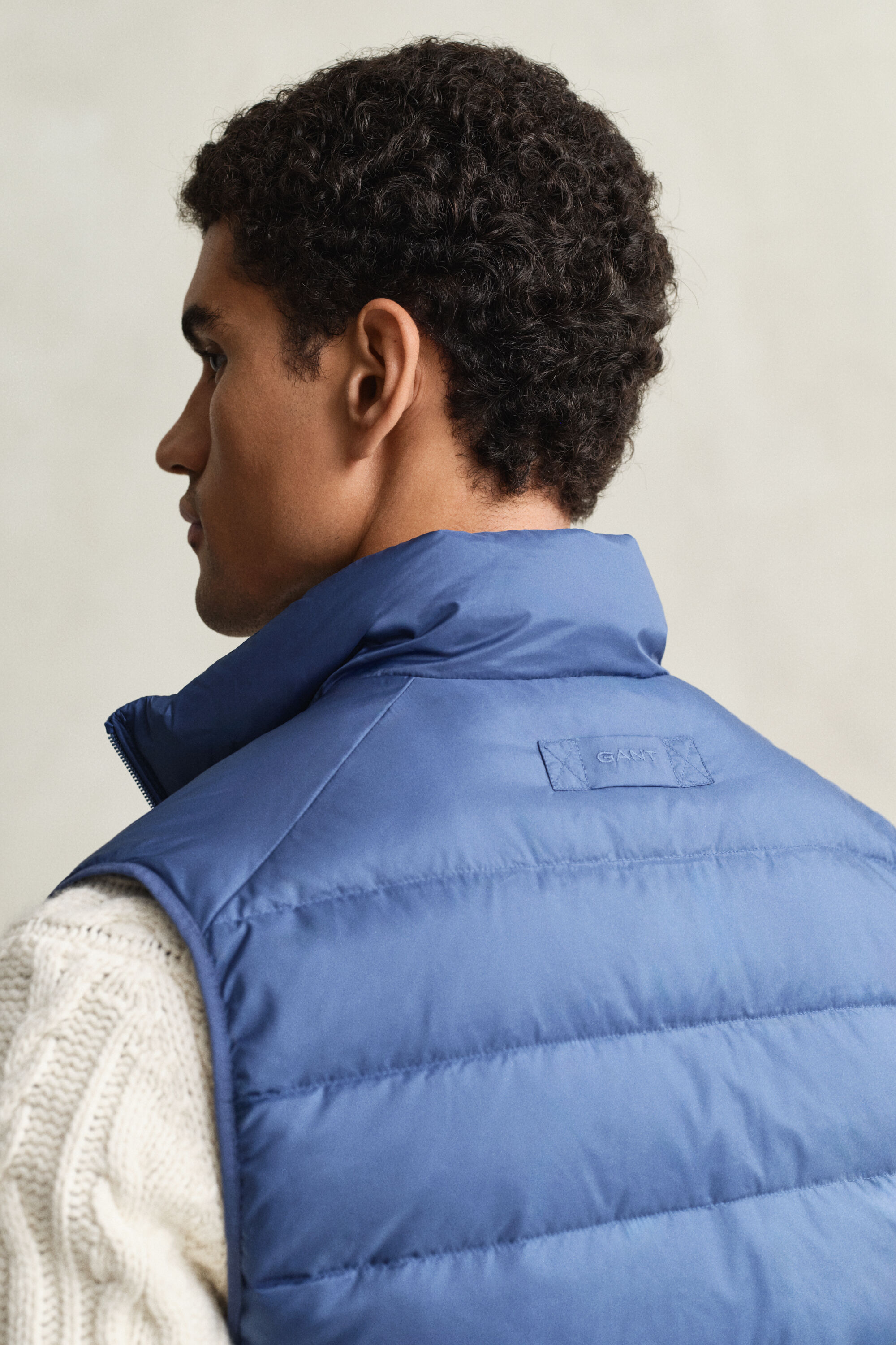 Lichte donsbodywarmer