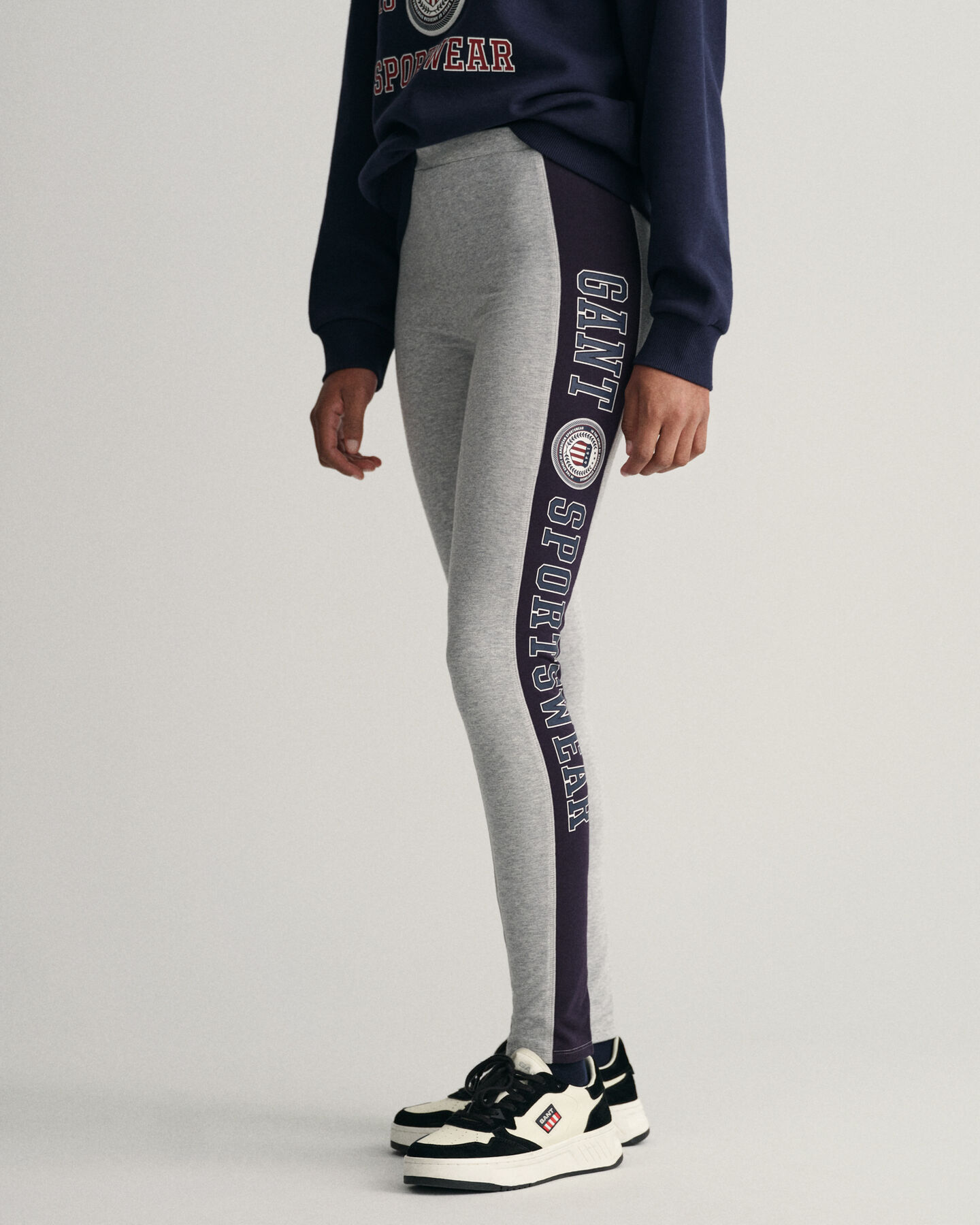 Teen Girls Crest Shield legging