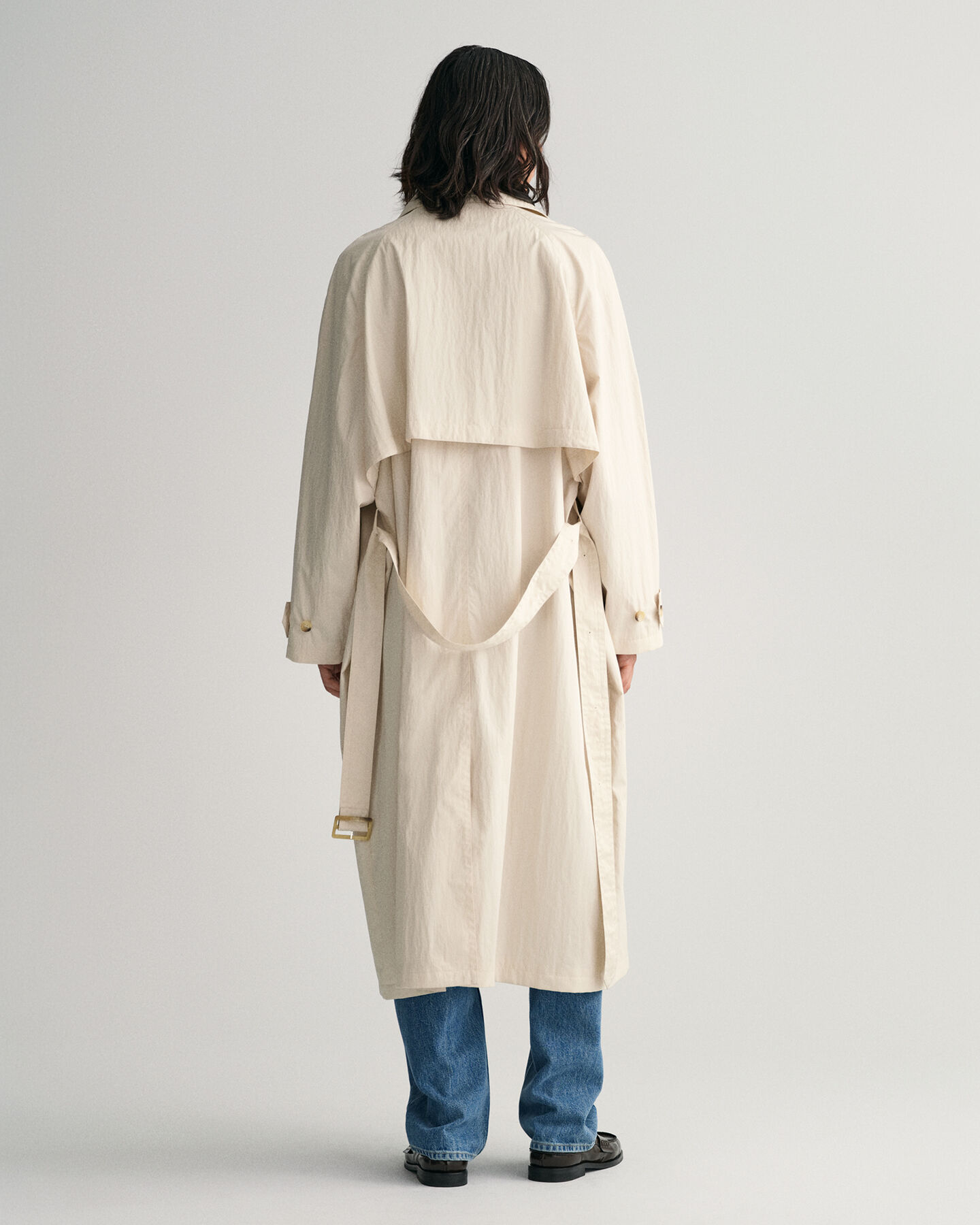 Oversized trenchcoat