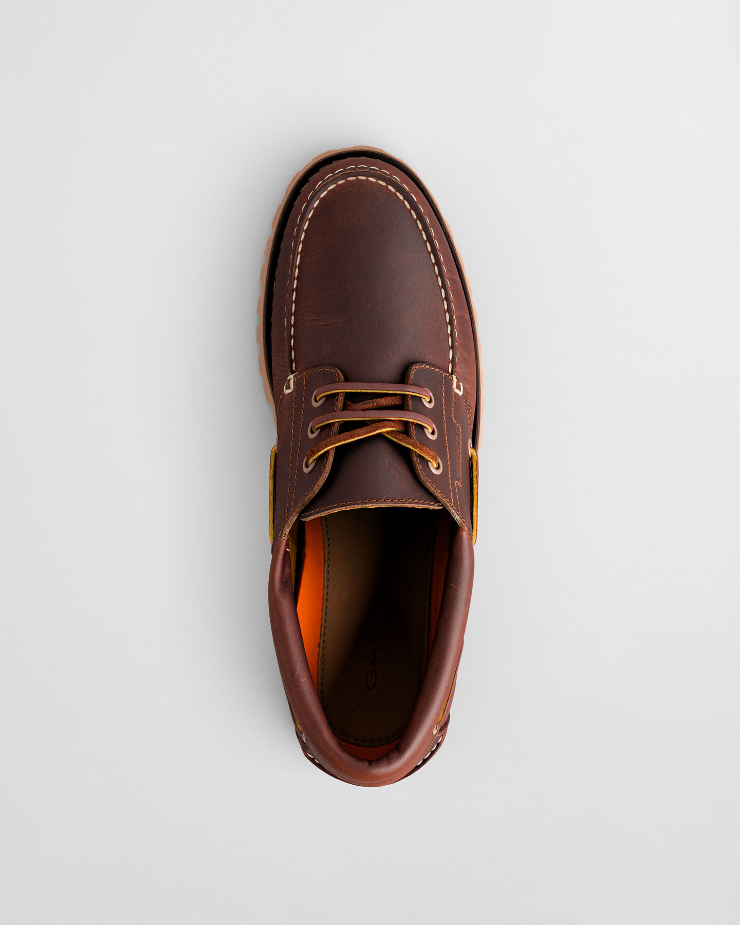 Tratton lage veterschoenen