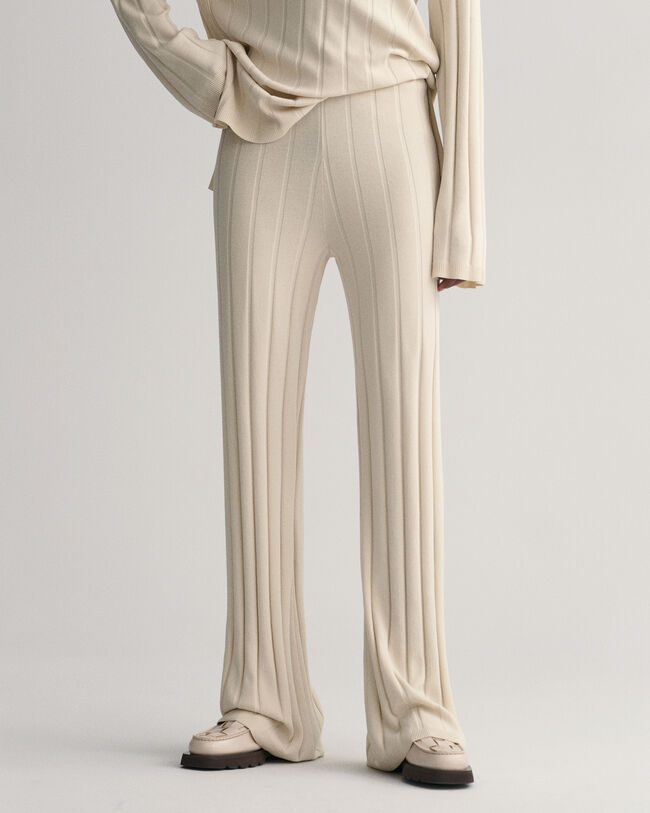 Ribgebreide broek