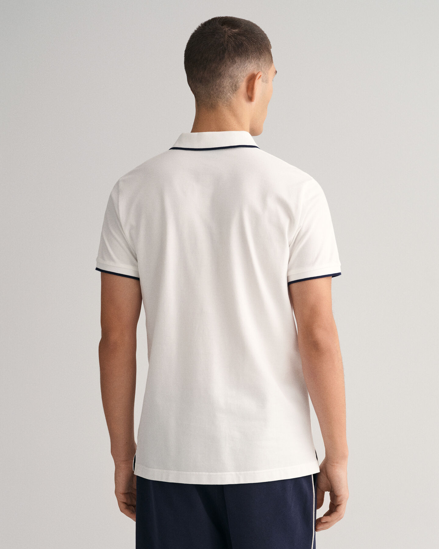 Contrast Tipped piqu&eacute; poloshirt