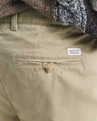 Relaxed Fit chino van katoenkeper