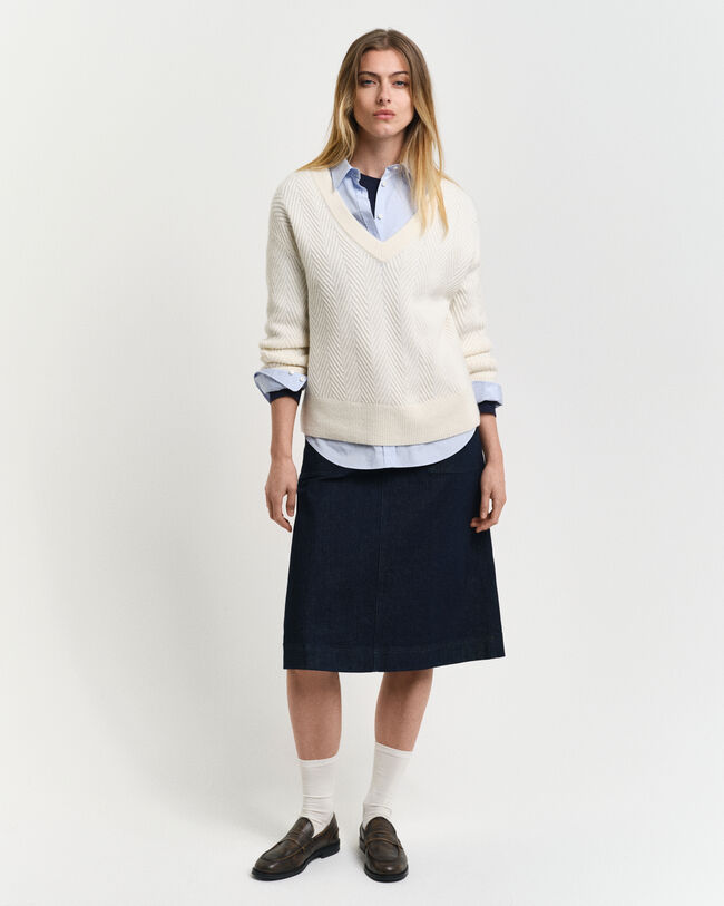 Trui met V-hals en visgraatmotief