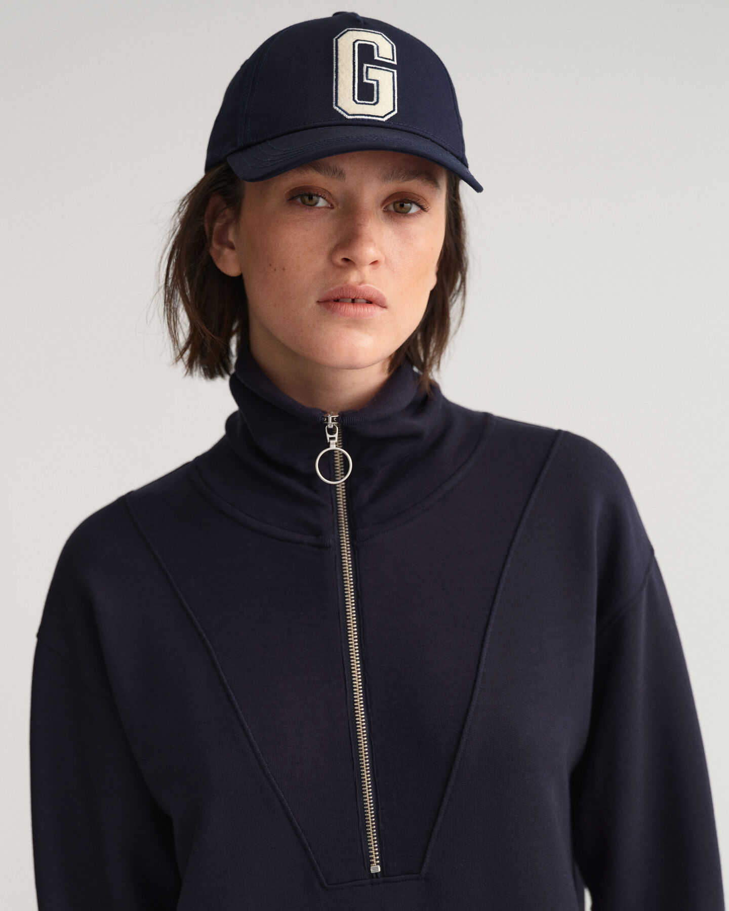 Jurk van sweatstof met korte ritssluiting