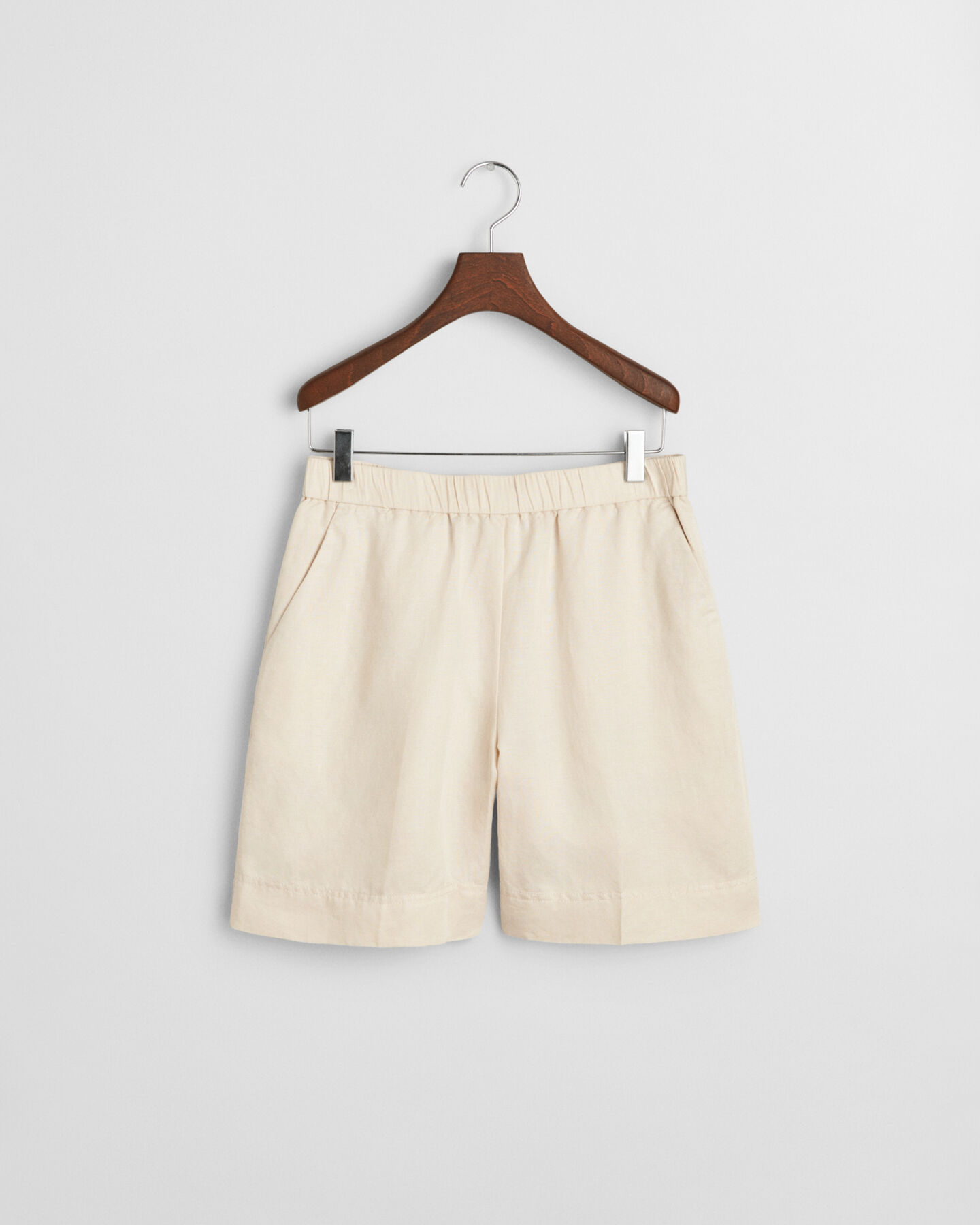Relaxed Fit Pull-On short van linnenmix