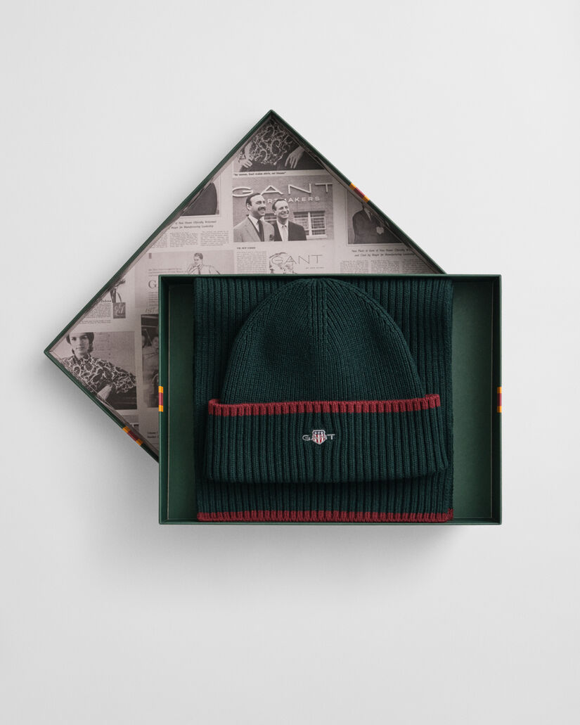 Essential cadeauset met beanie en sjaal