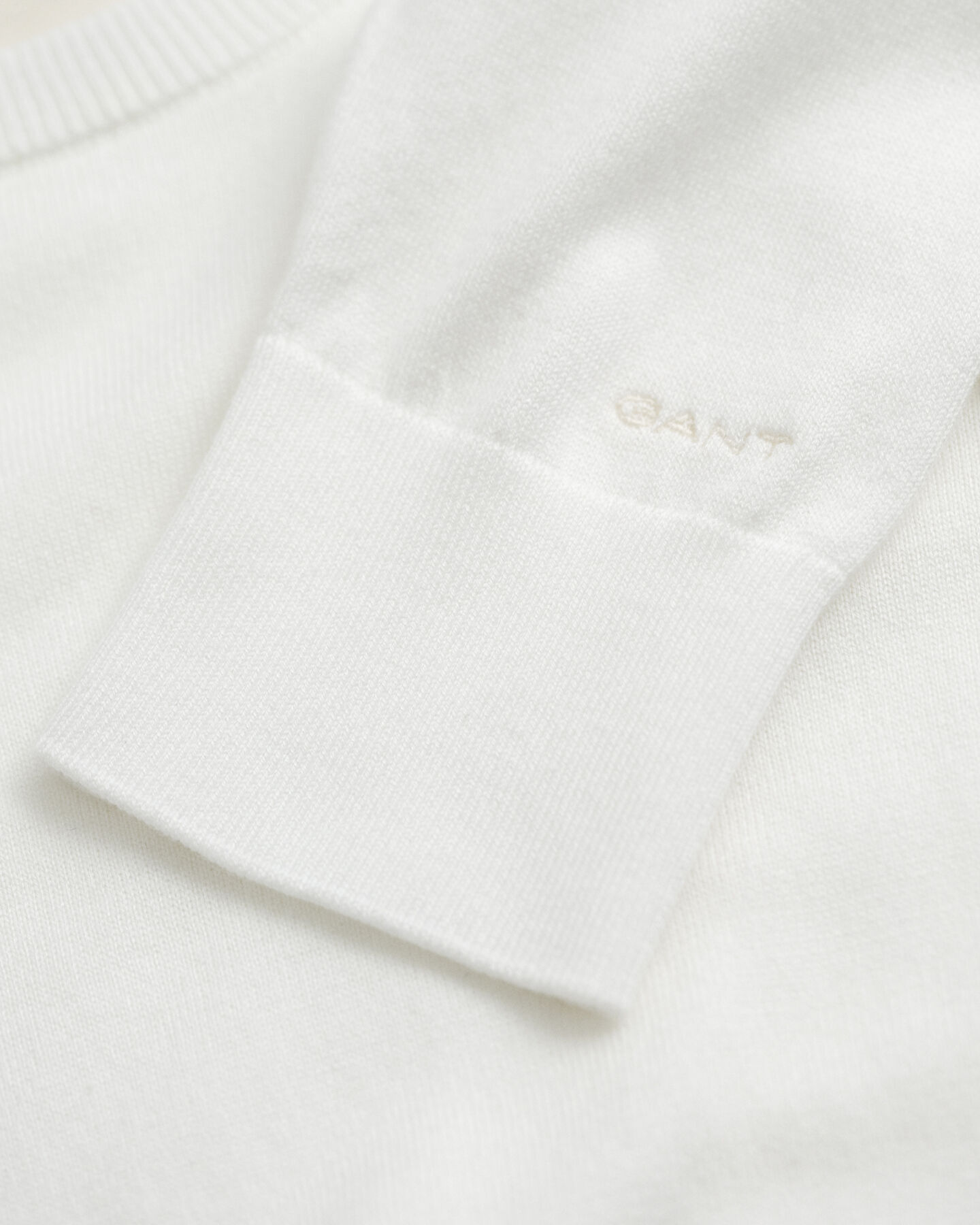 Fijngebreide trui met ronde hals