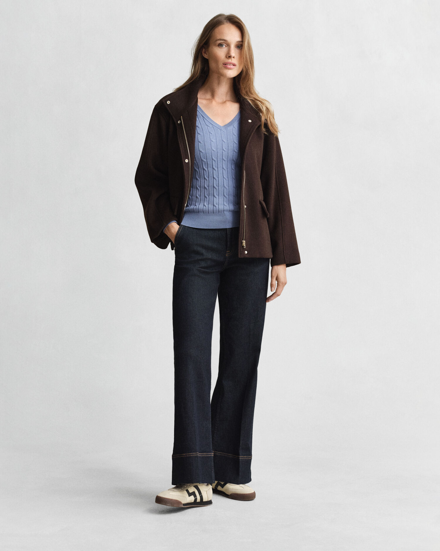 Kabelgebreide trui met V-hals