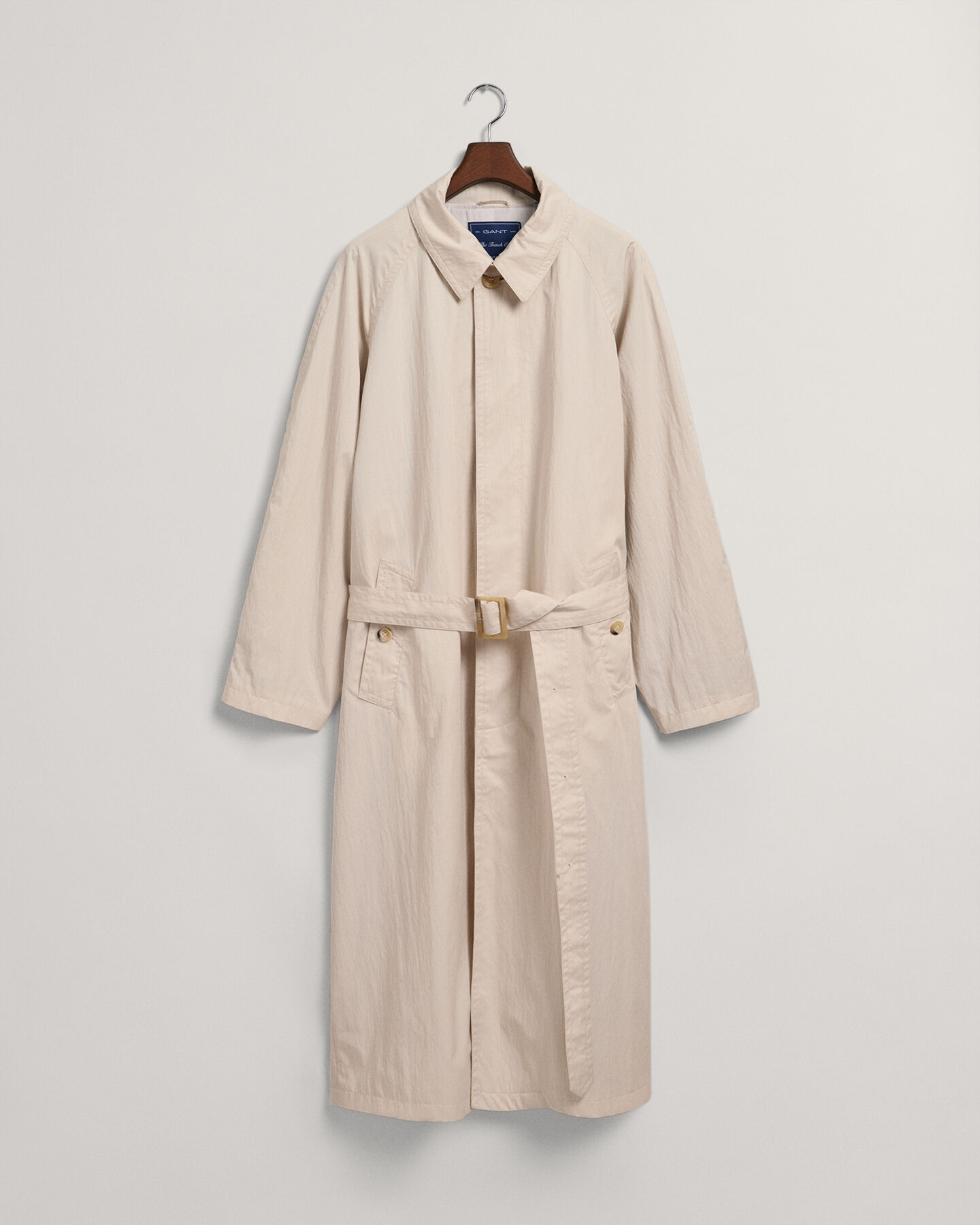 Oversized trenchcoat