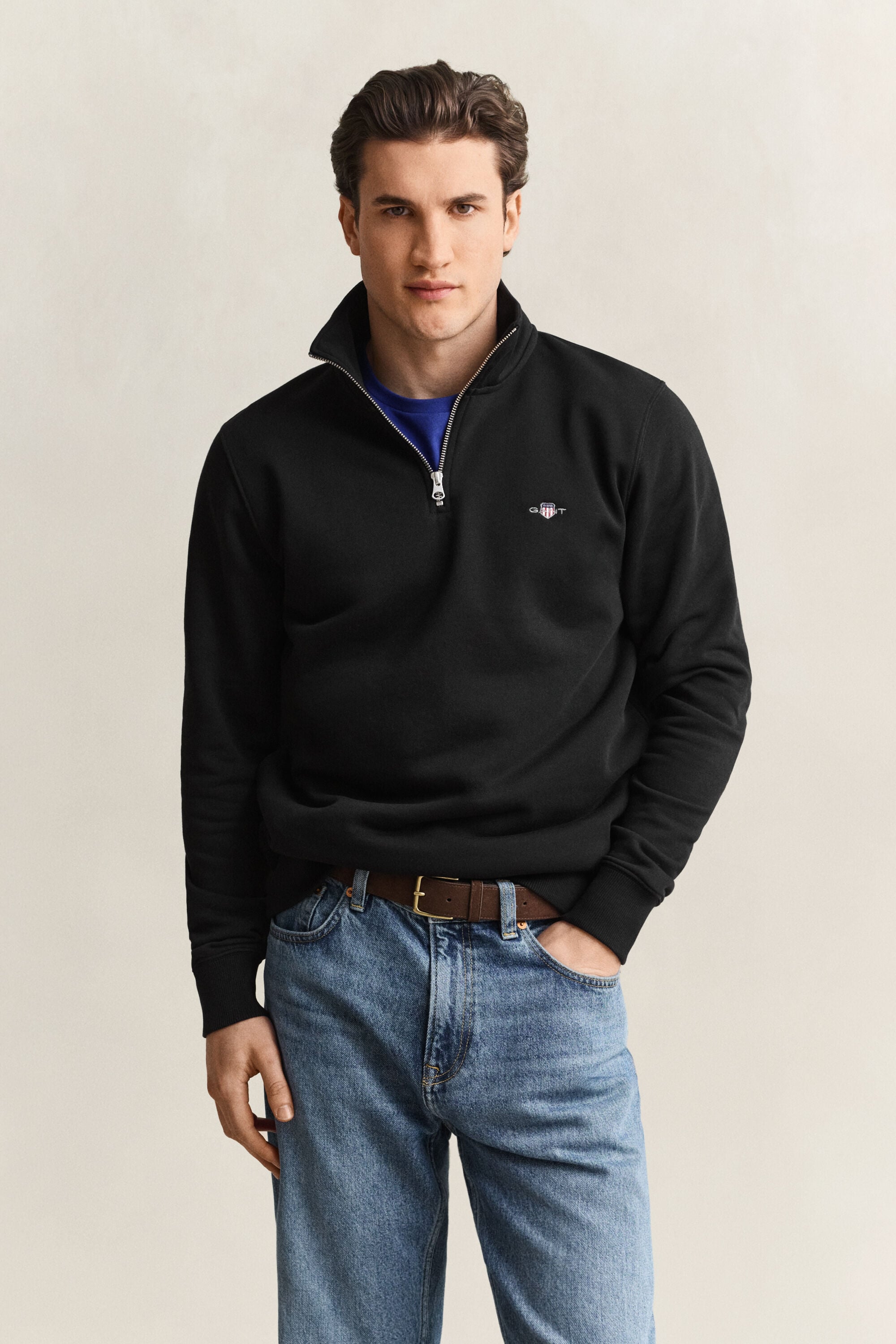 Shield sweatshirt met korte rits