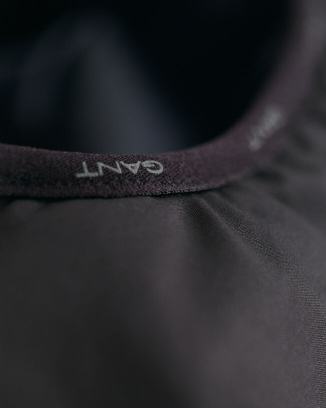 Omkeerbaar jack met capuchon