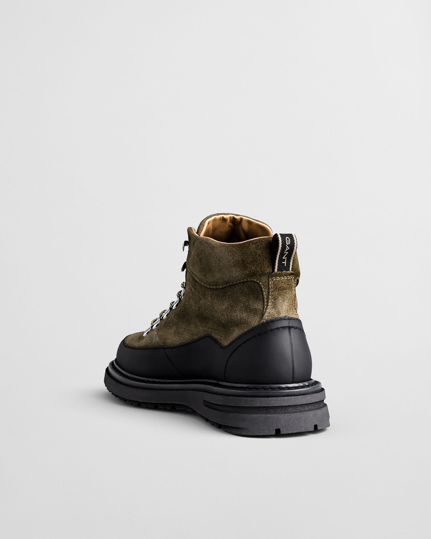 Hillprep halfhoge suède laarzen