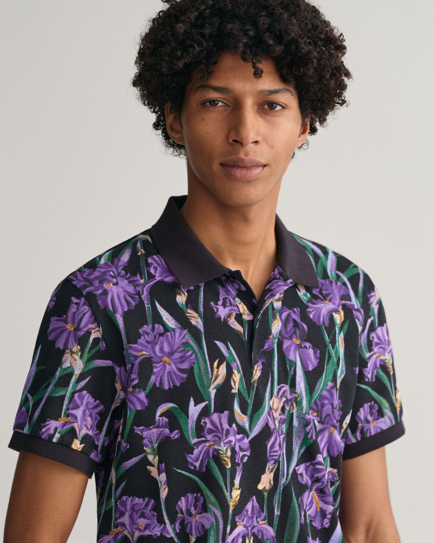Iris-print piqu&eacute; poloshirt