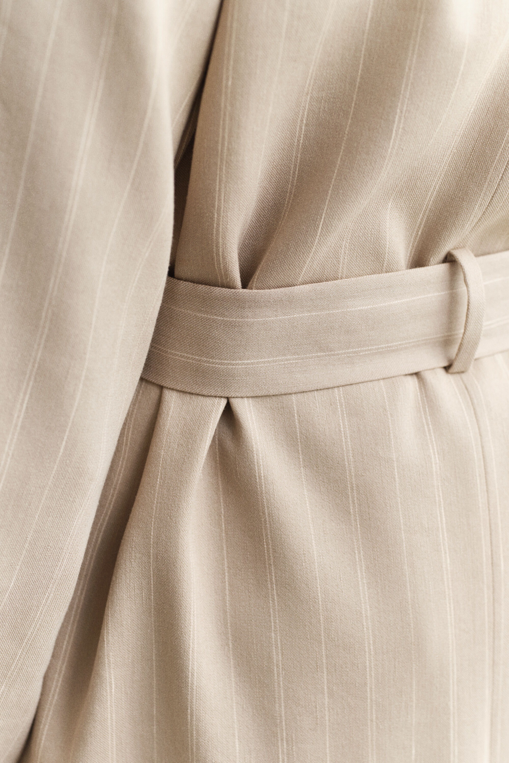 Krijtstreep jas van linnenmix