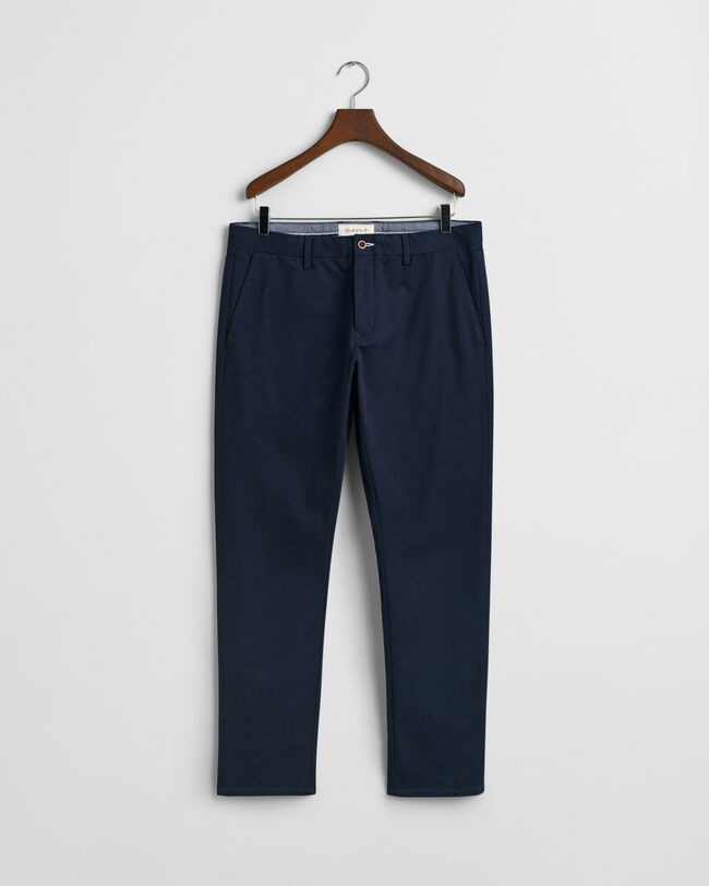 Slim Fit chino