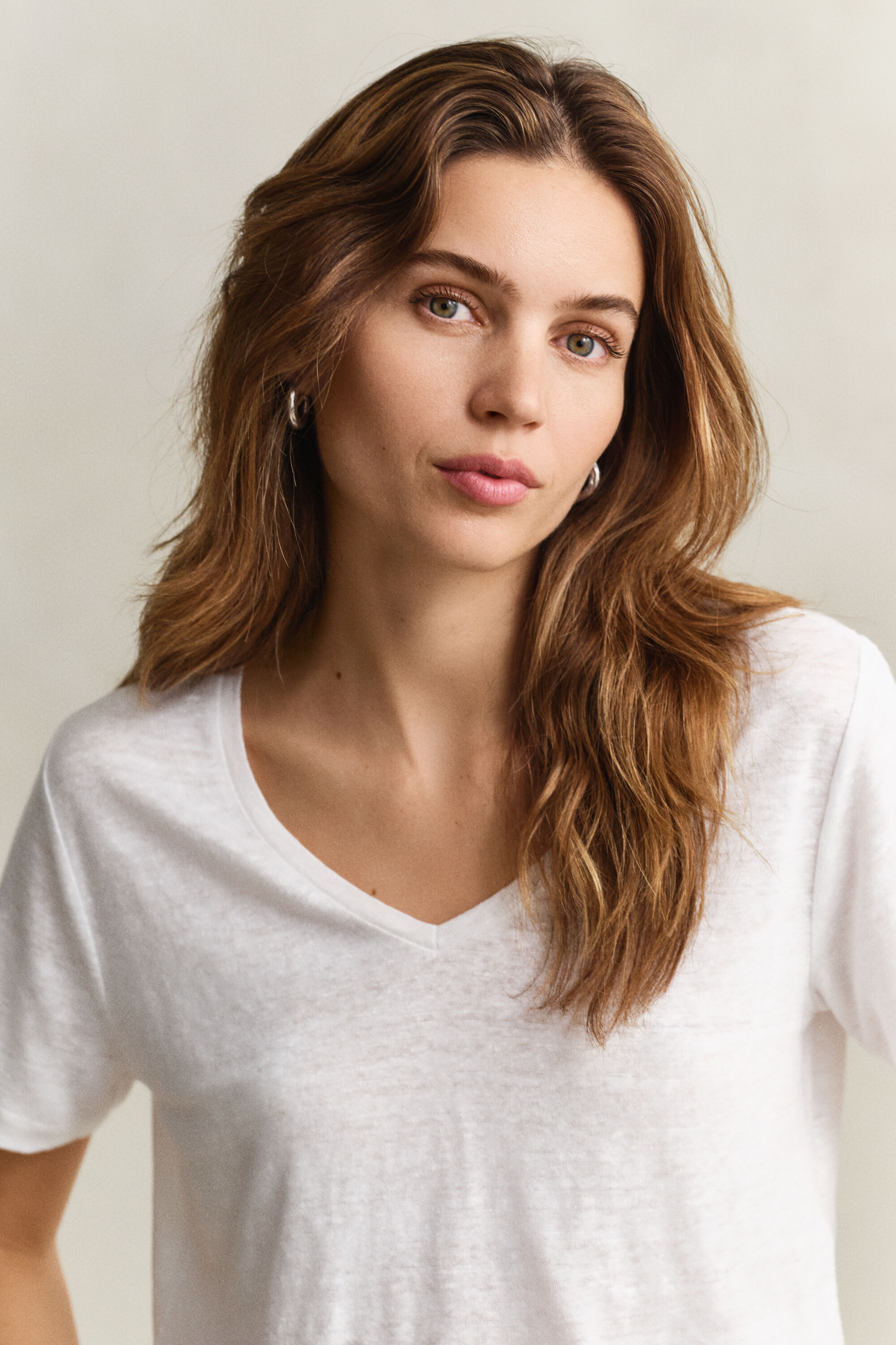 Linnen T-shirt met V-hals