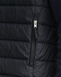 Lichte donsbodywarmer