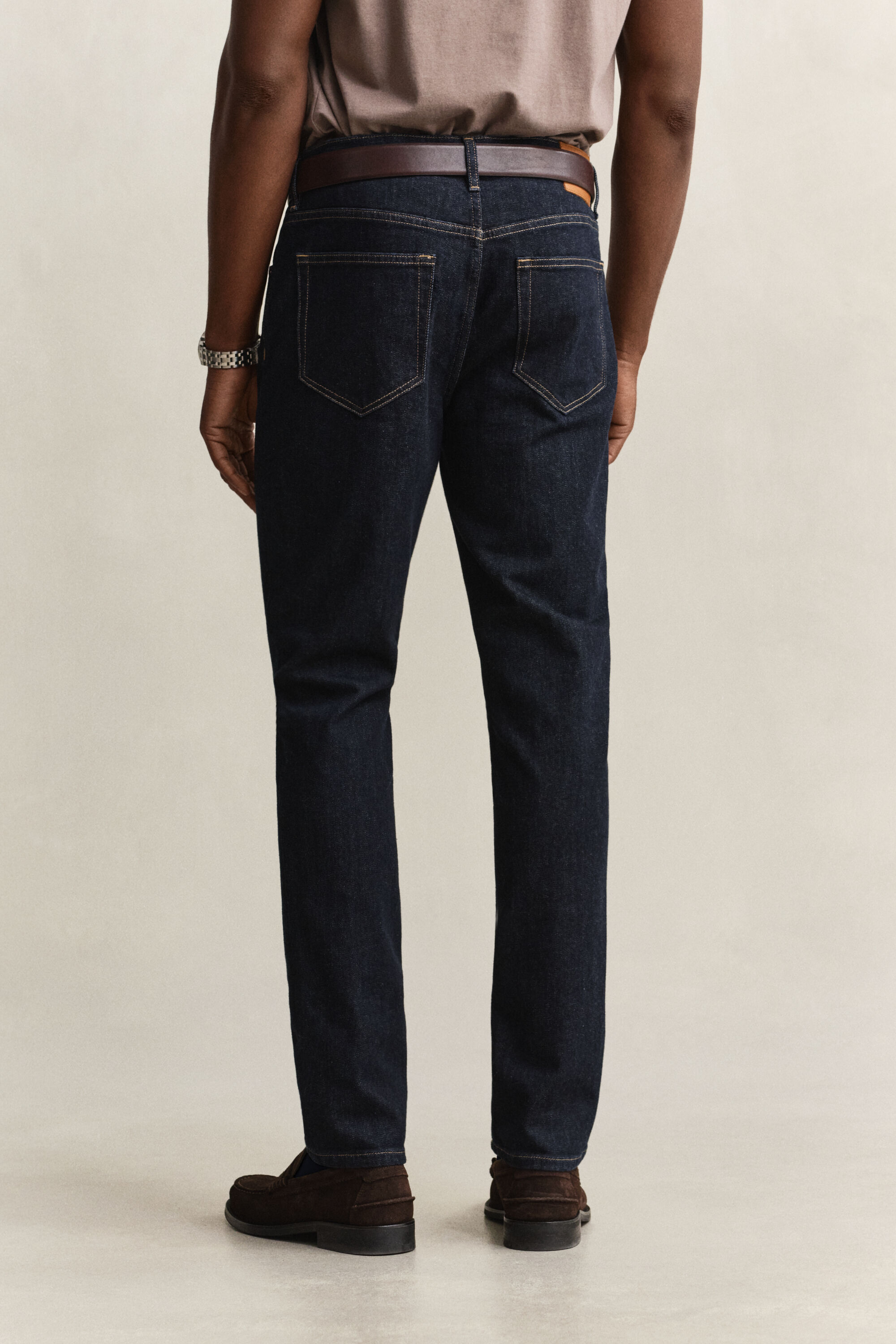 Slim Fit Clean Wash jeans