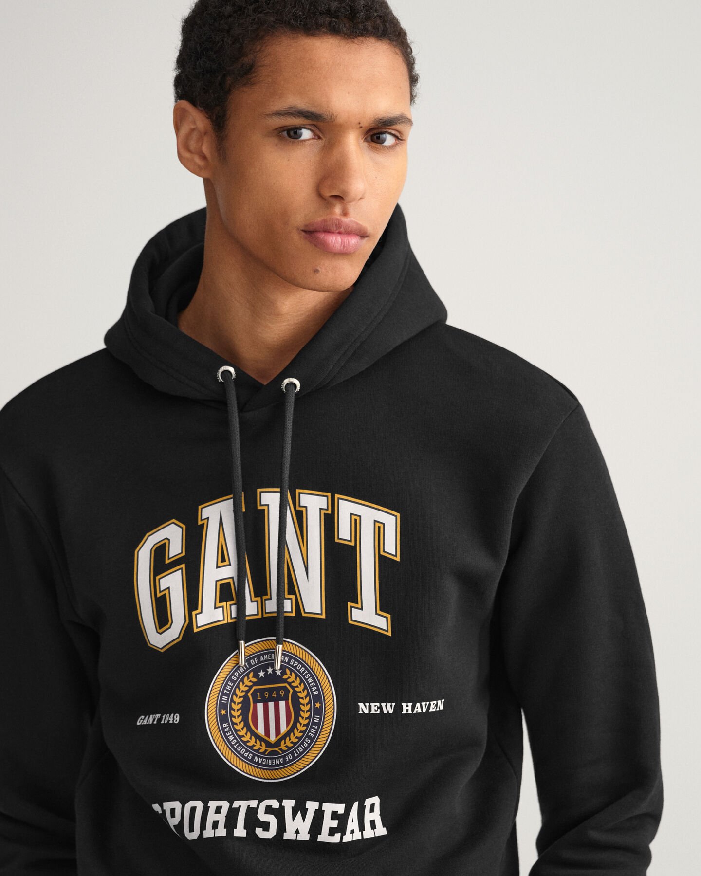Crest Shield hoodie van sweatstof