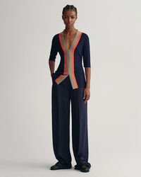 Geribde top met V-hals