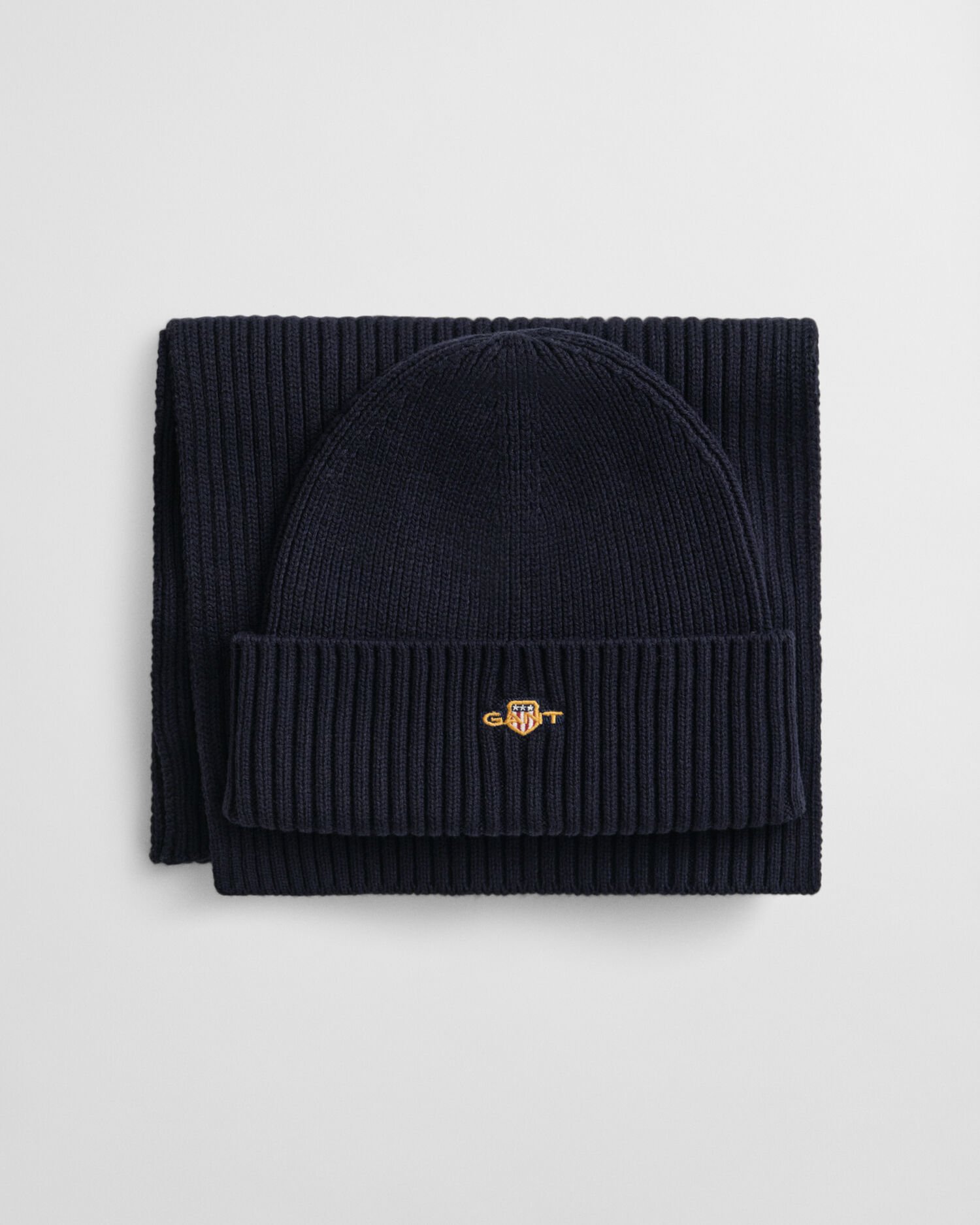Cadeauset met Shield beanie en sjaal