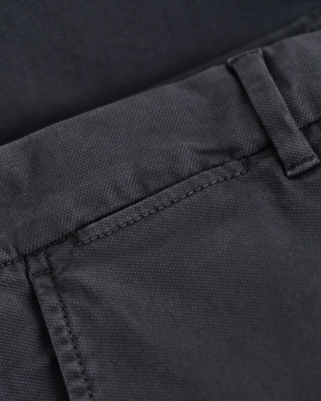 Slim Fit Dobby Structured chino